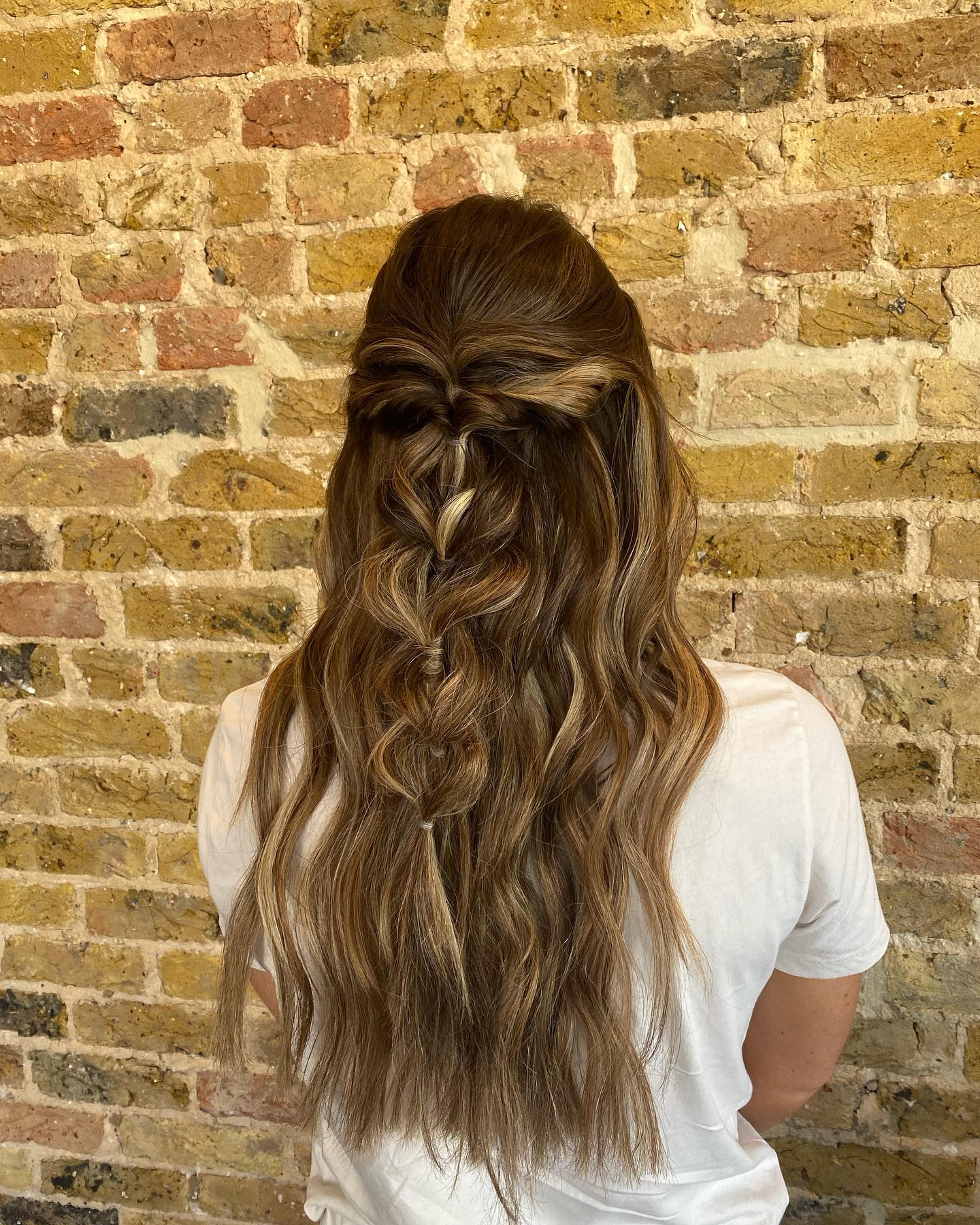 Boho Ripple Wave Boho Waves Are Trending Again for That Soft Romantic Look – Trendy Hair ...